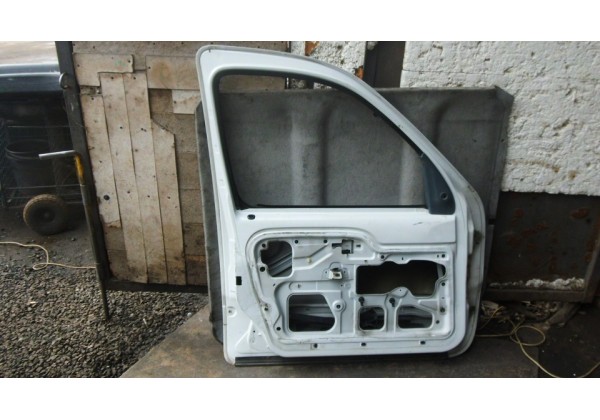 Дверка передня ліва до 2003 Renault Kangoo